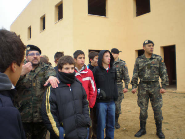 mt_gallery: visita de 3º de Secundaria a la BRIPAC