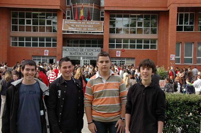 Mario, Enrique, Juanjo y Adrián, de Bachillerato