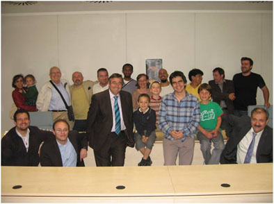 Participantes en Holden a ciegas
