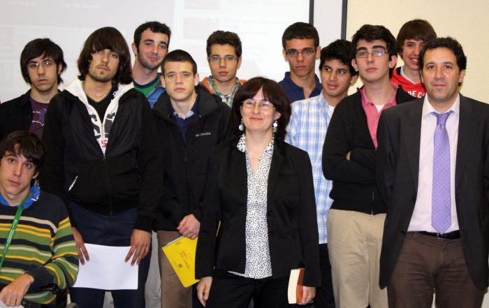 Cecilia Vicente y el grupo de Humanidades