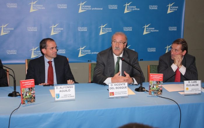 Del Bosque, invitado estrella en la presentación del libro en Tajamar