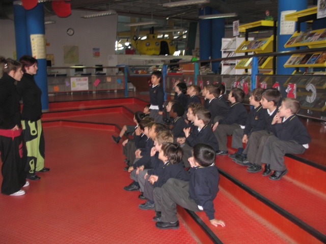 mt_gallery: 3º Infantil en la Biblioteca