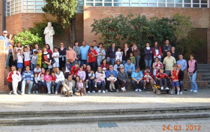 Foto de familia de las familias de 4º Primaria