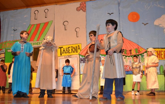 El viaje de Bartimeo centró el Festival de Navidad 2012 en Primaria