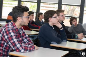 Antiguos alumnos de Tajamar ofrecen orientación a los estudiantes de 4º ESO