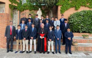 Cardenal Osoro preside Confirmación de jóvenes en Tajamar